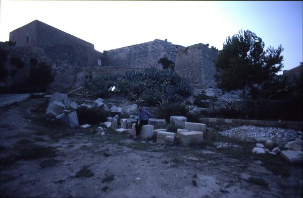 https://lemis.nyc3.digitaloceanspaces.com/grog/Photos/19820920/small/altea-4.jpeg