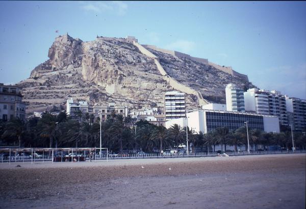 https://lemis.nyc3.digitaloceanspaces.com/grog/Photos/19820920/small/altea-5.jpeg
