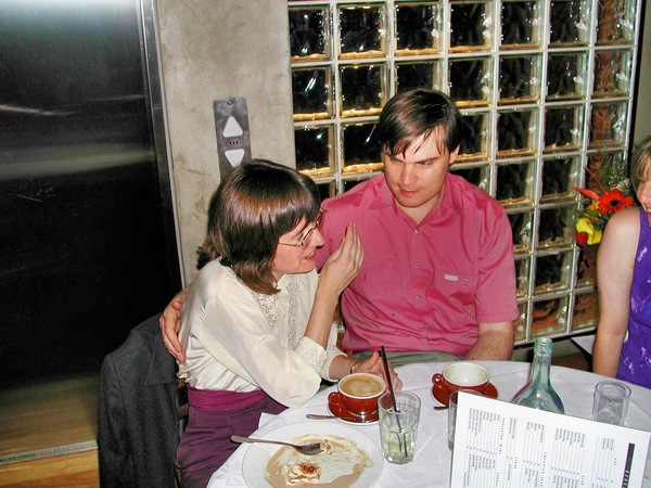 https://lemis.nyc3.digitaloceanspaces.com/grog/Photos/20001202/small/xmas-party-3.jpeg