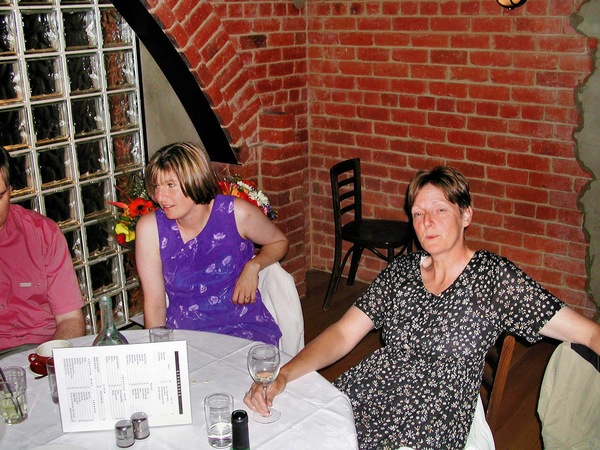 https://lemis.nyc3.digitaloceanspaces.com/grog/Photos/20001202/small/xmas-party-4.jpeg
