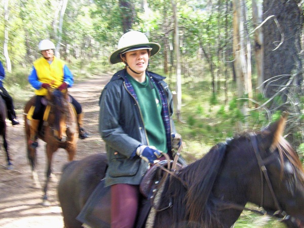https://lemis.nyc3.digitaloceanspaces.com/grog/Photos/20050723/small/Ride-11.jpeg