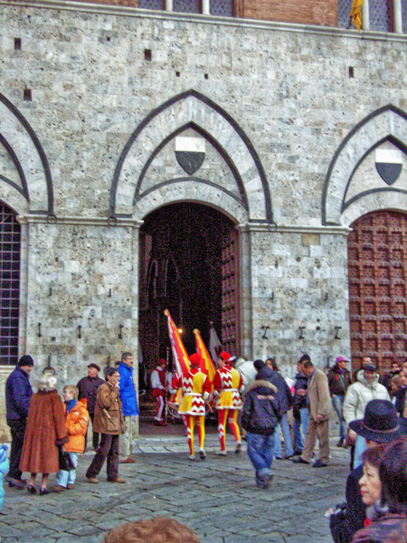 https://lemis.nyc3.digitaloceanspaces.com/grog/Photos/20051201/small/Campo-5.jpeg