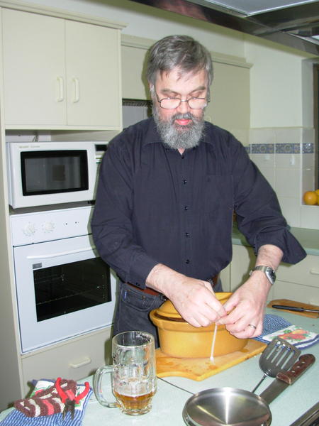 https://lemis.nyc3.digitaloceanspaces.com/grog/Photos/20060924/small/terrine-17.jpeg