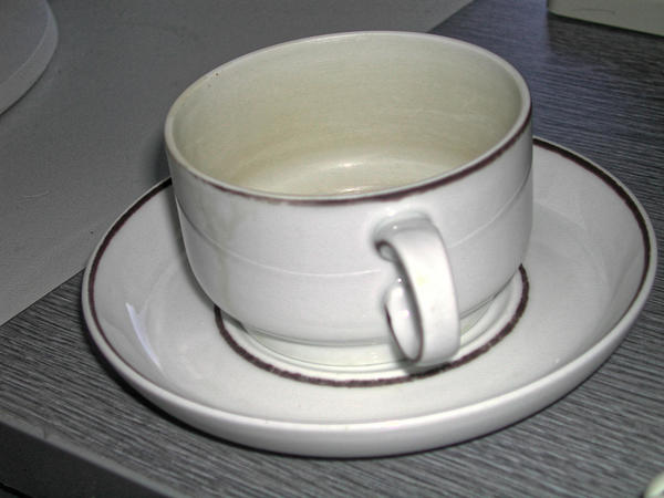 https://lemis.nyc3.digitaloceanspaces.com/grog/Photos/20061005/small/Cup.jpeg