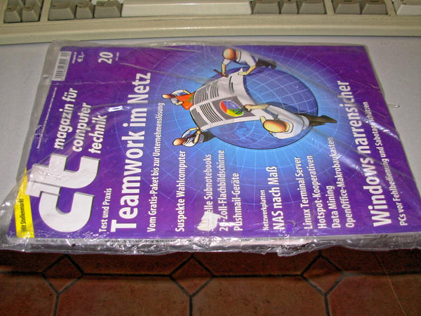 https://lemis.nyc3.digitaloceanspaces.com/grog/Photos/20061005/small/ct-2.jpeg