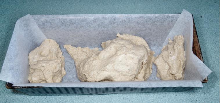 https://lemis.nyc3.digitaloceanspaces.com/grog/Photos/20100104/small/Bread-2.jpeg