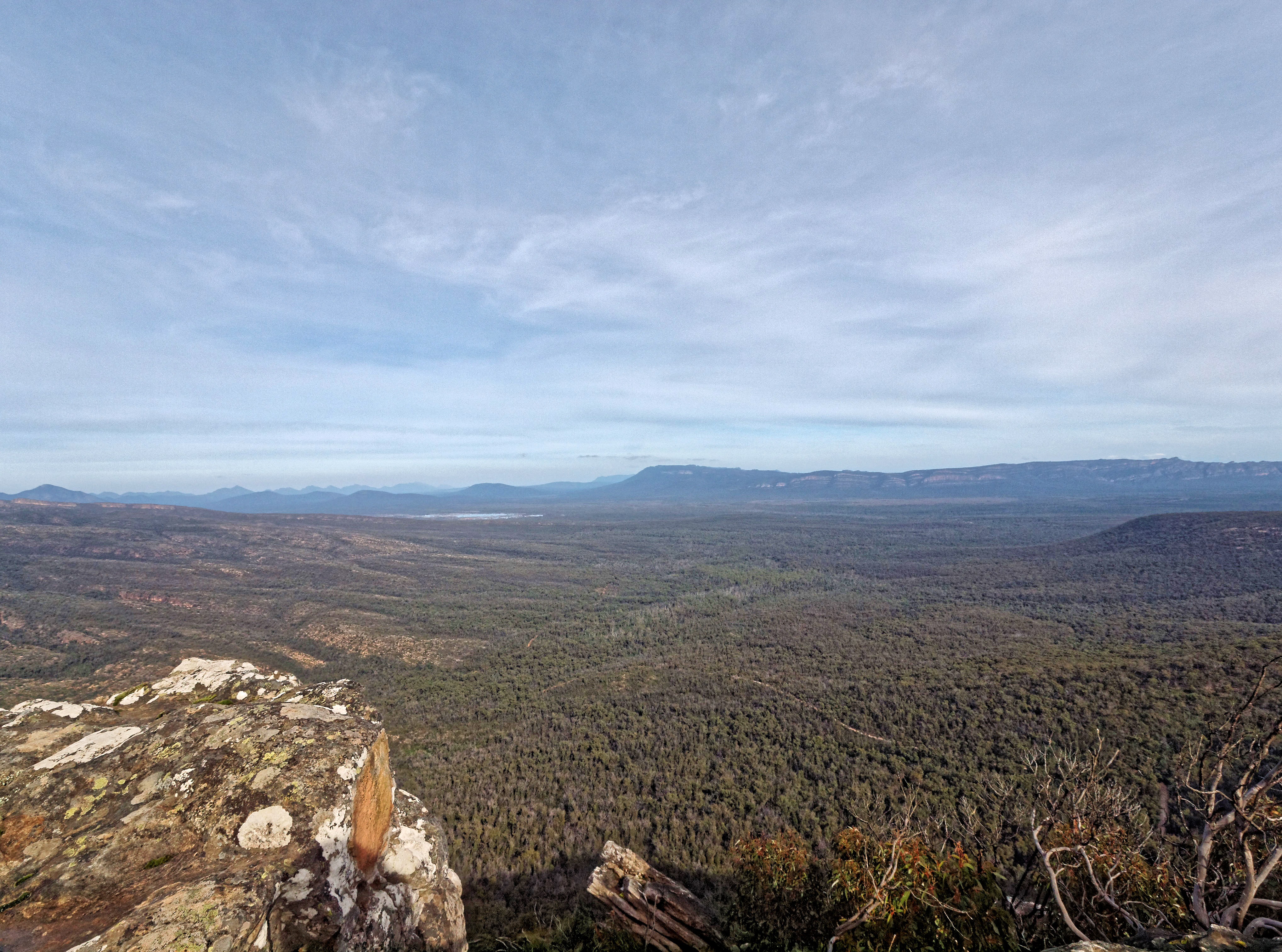 https://lemis.nyc3.digitaloceanspaces.com/grog/Photos/20100622/big/Grampians-5.jpeg