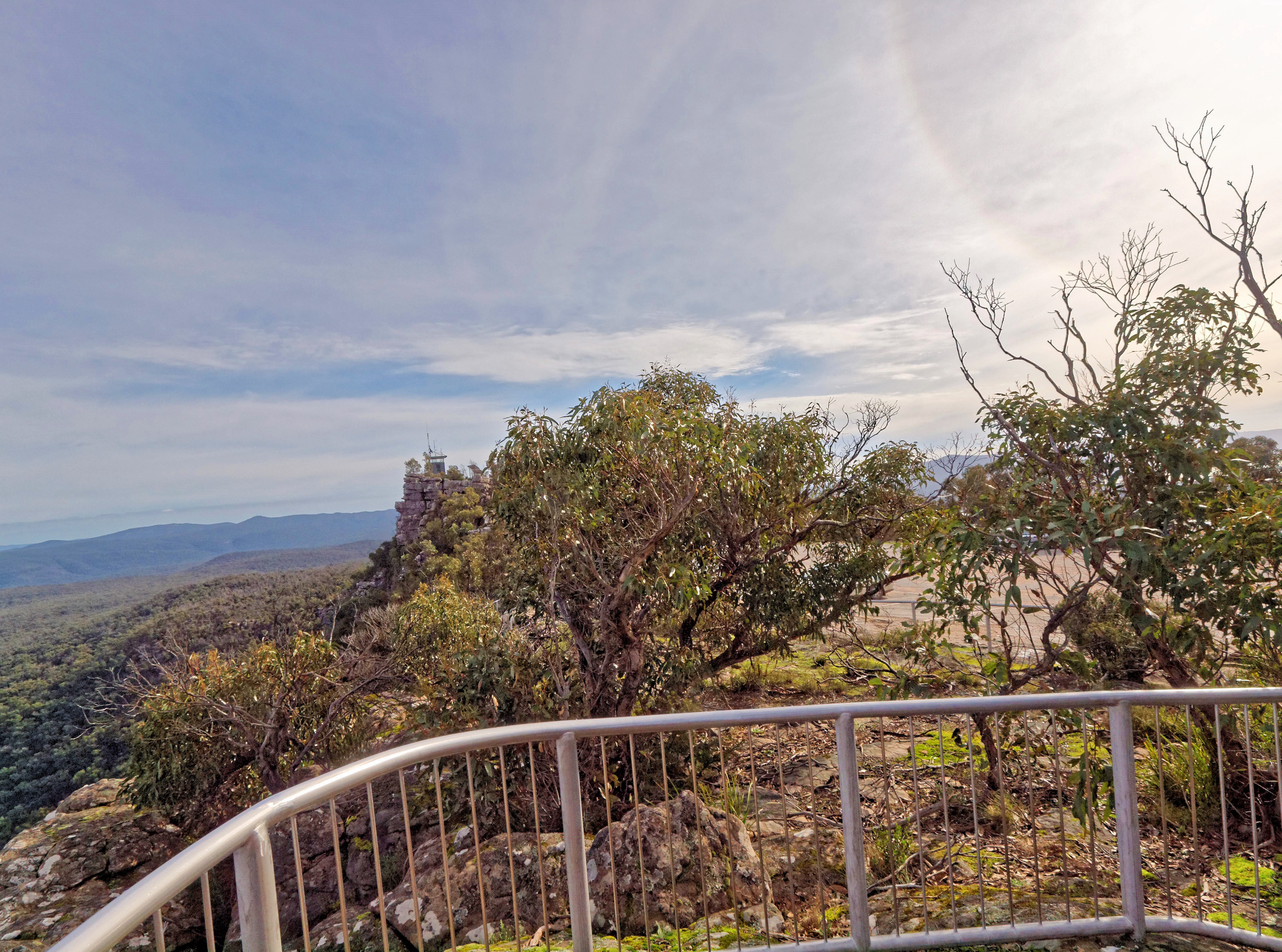 https://lemis.nyc3.digitaloceanspaces.com/grog/Photos/20100622/big/Grampians-9.jpeg