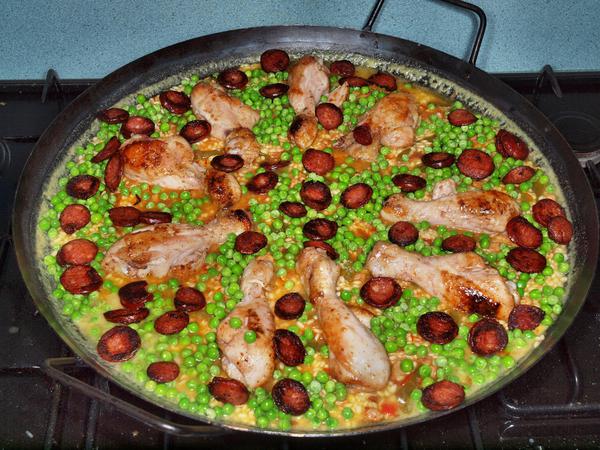 https://lemis.nyc3.digitaloceanspaces.com/grog/Photos/20111204/small/Paella-6.jpeg