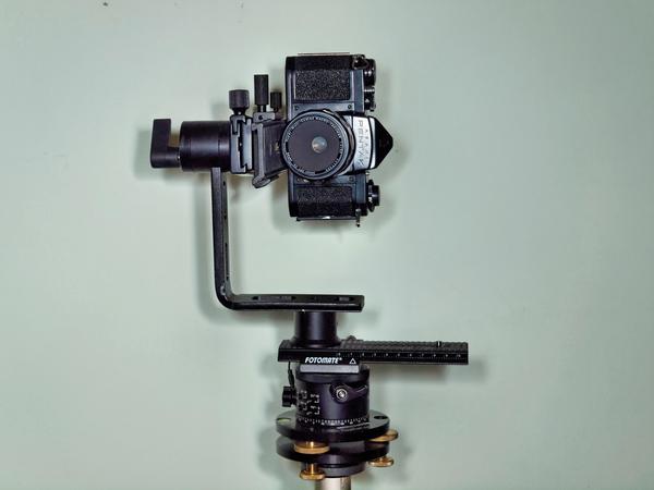 https://lemis.nyc3.digitaloceanspaces.com/grog/Photos/20120109/small/Panorama-bracket-2.jpeg