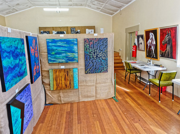 https://lemis.nyc3.digitaloceanspaces.com/grog/Photos/20150321/small/Arts-trail-6.jpeg