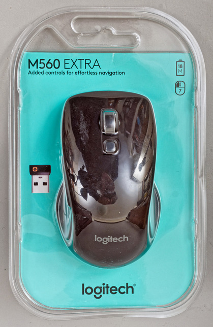 https://lemis.nyc3.digitaloceanspaces.com/grog/Photos/20170706/small/Logitech-M560-2.jpeg