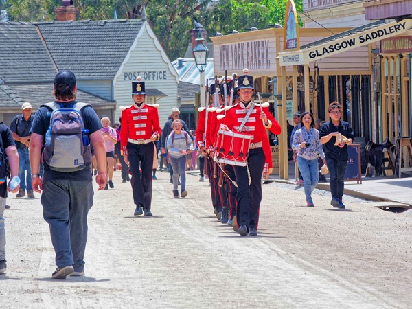 https://lemis.nyc3.digitaloceanspaces.com/grog/Photos/20181115/small/Sovereign-Hill-154.jpeg