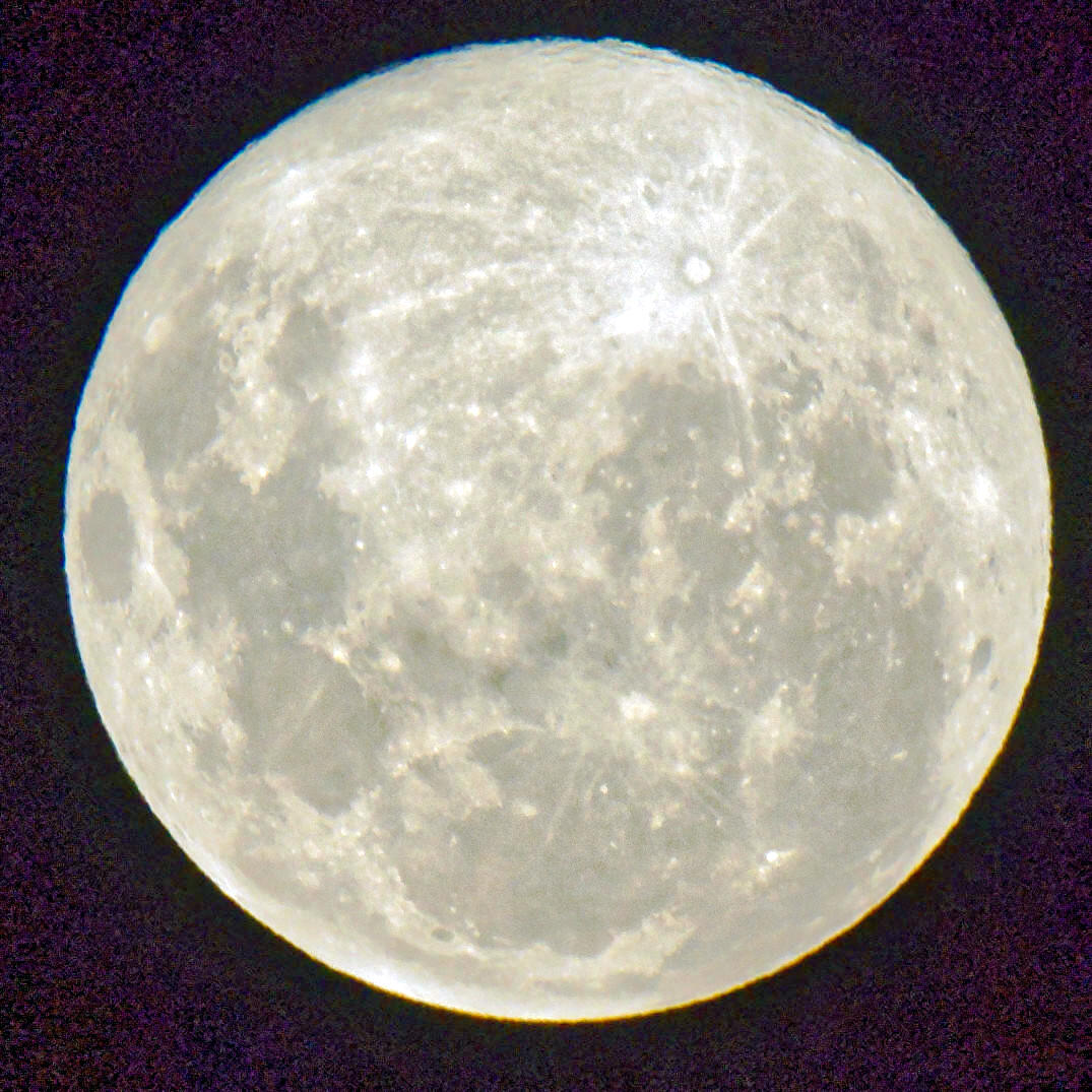 Full-moon-1.jpeg