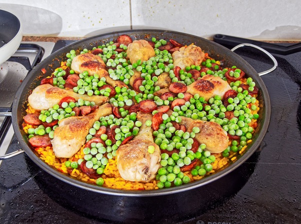 https://lemis.nyc3.digitaloceanspaces.com/grog/Photos/20220407/small/Paella-15.jpeg