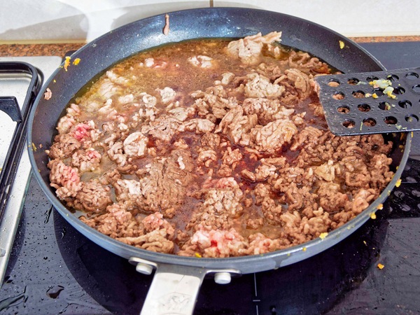 https://lemis.nyc3.digitaloceanspaces.com/grog/Photos/20240127/small/Ragu-bolognese-9.jpeg