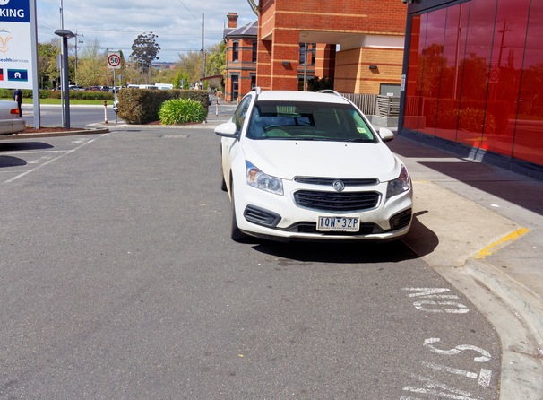 https://lemis.nyc3.digitaloceanspaces.com/grog/Photos/20240930/small/Obstructive-parker.jpeg
