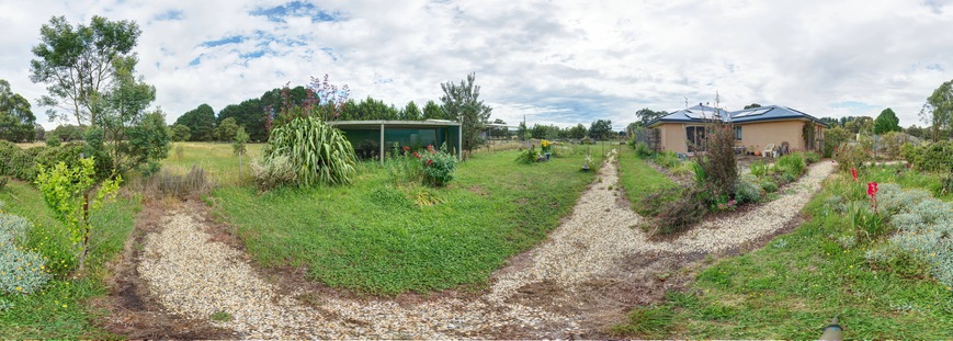 https://lemis.nyc3.digitaloceanspaces.com/grog/Photos/20241207/small/garden-nw.jpeg