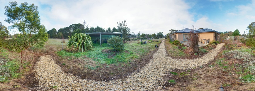 https://lemis.nyc3.digitaloceanspaces.com/grog/Photos/20250621/small/garden-nw.jpeg