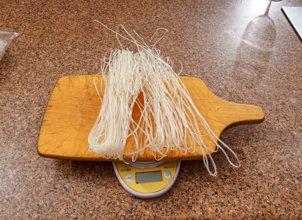 https://lemis.nyc3.digitaloceanspaces.com/grog/Photos/20250630/small/Erawan-noodles-3.jpeg