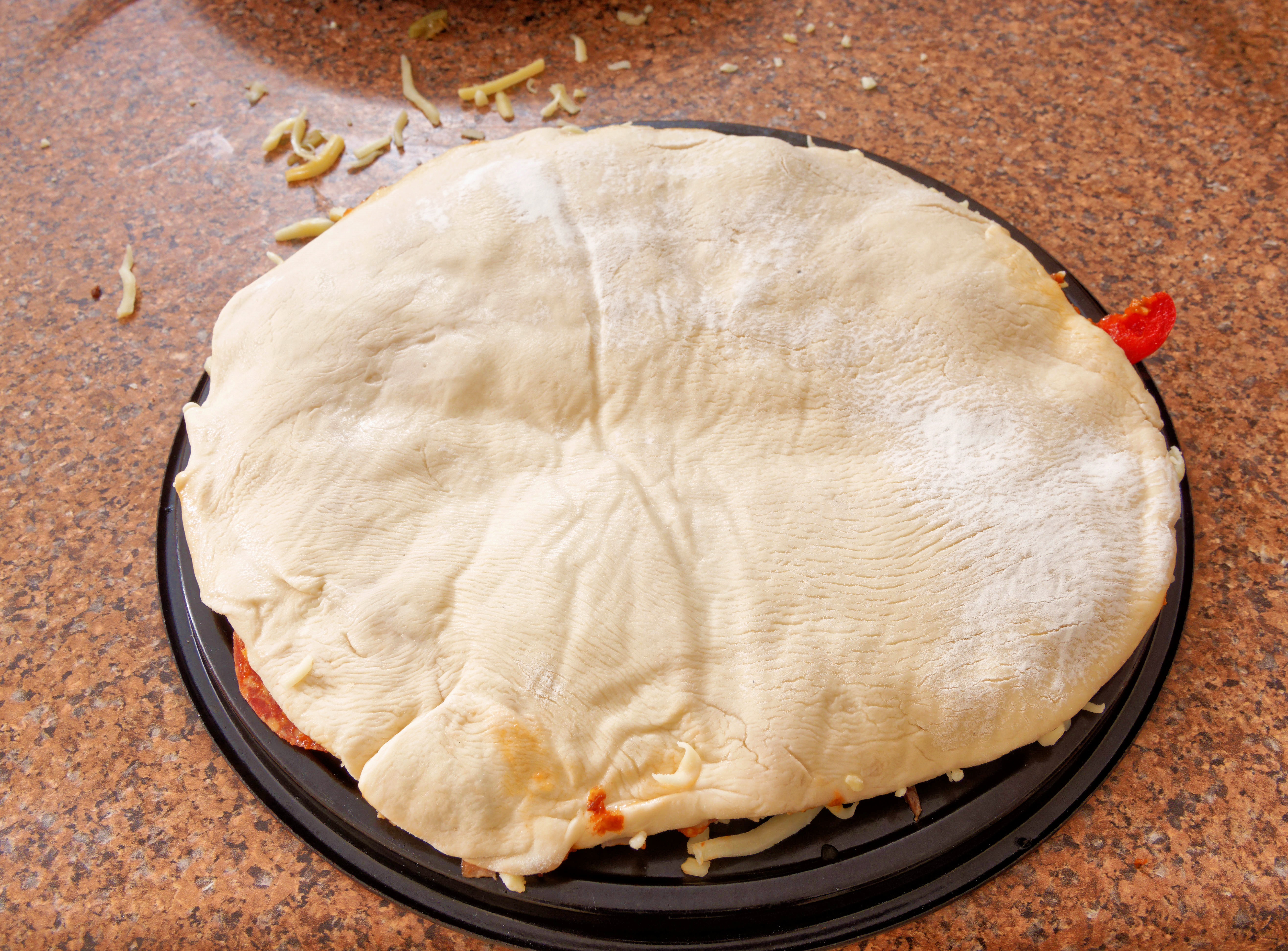 https://lemis.nyc3.digitaloceanspaces.com/grog/Photos/20250710/big/Ruined-pizza-5.jpeg