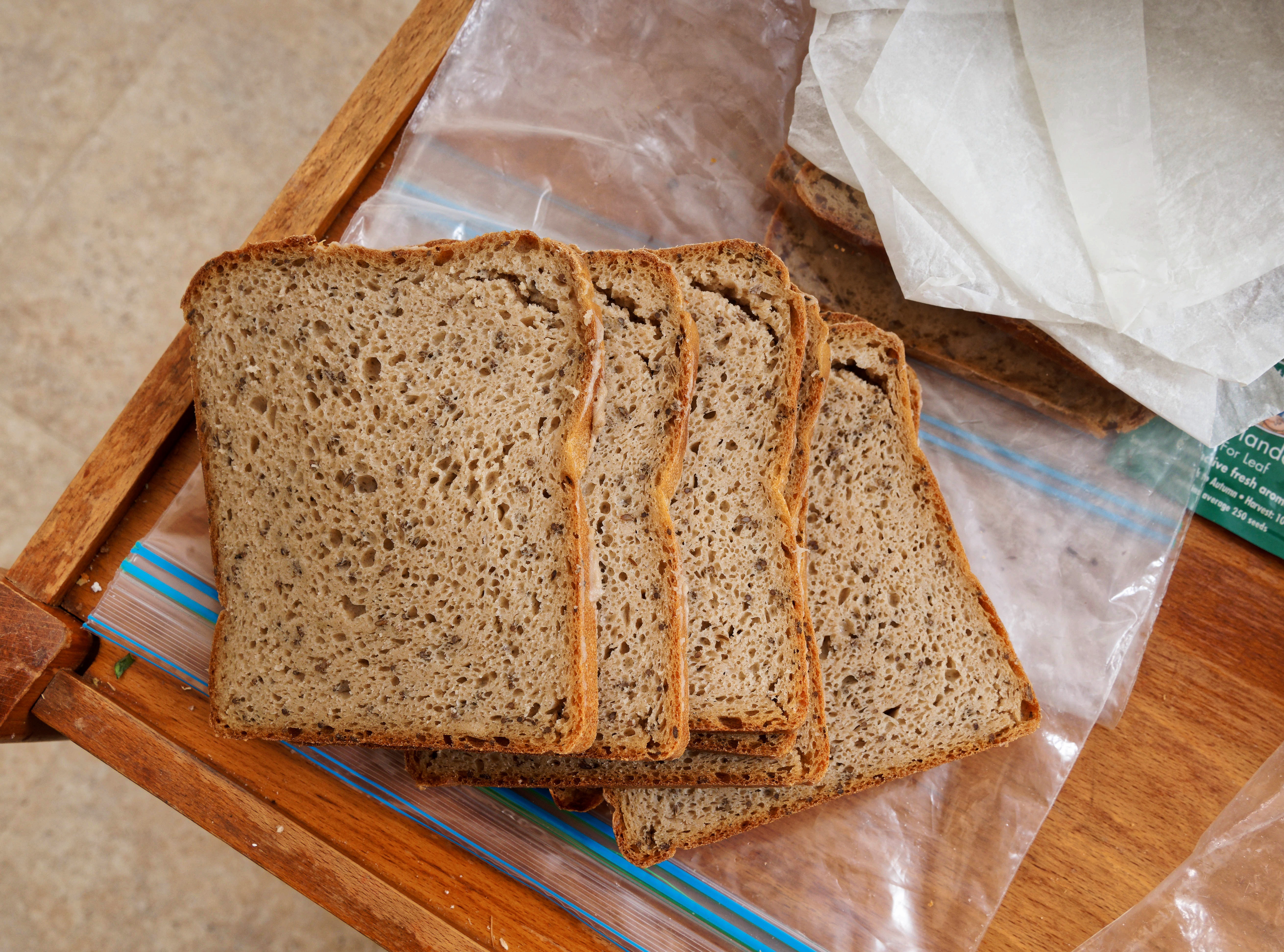 https://lemis.nyc3.digitaloceanspaces.com/grog/Photos/20250728/big/Bread-1.jpeg