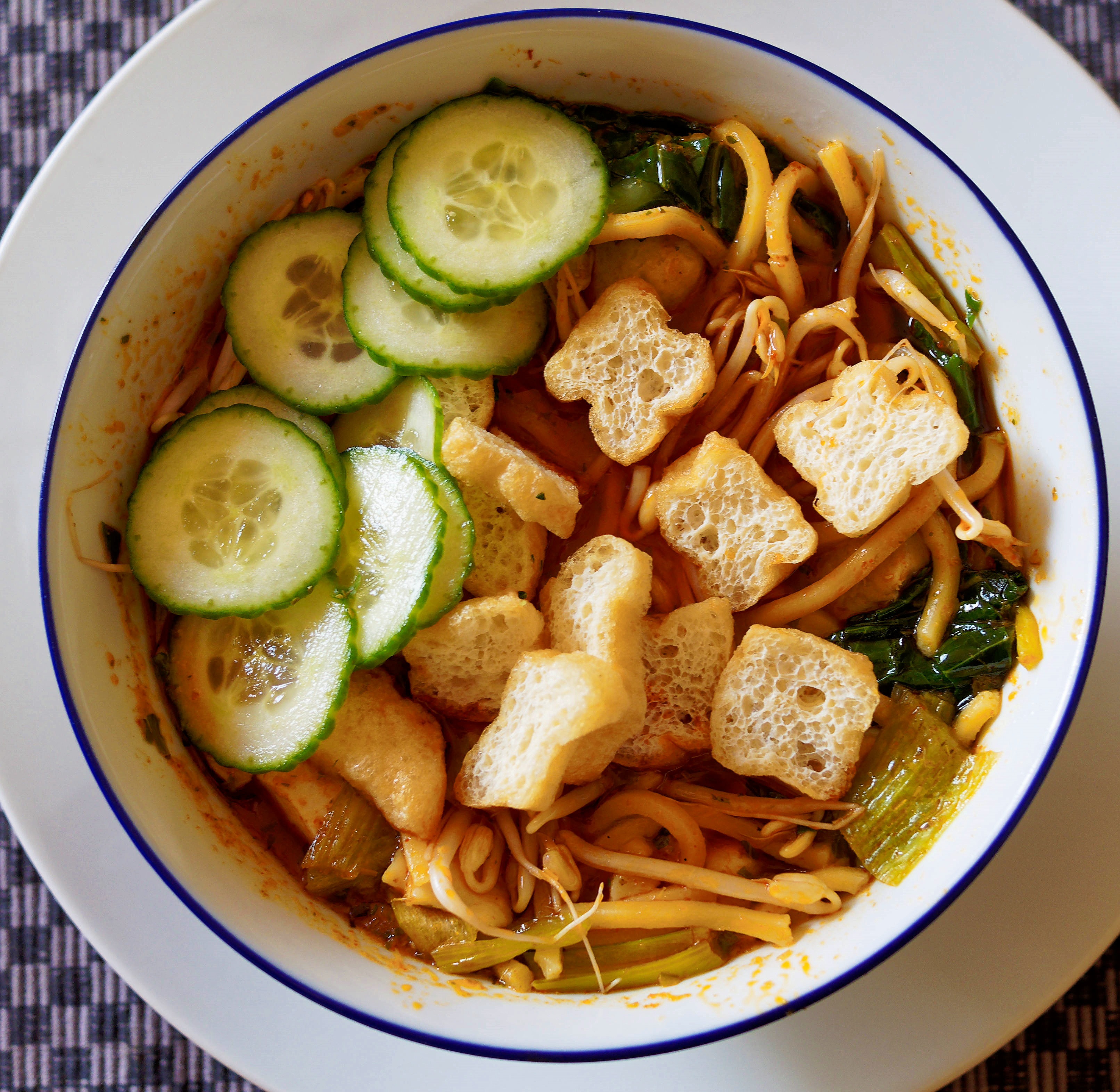 https://lemis.nyc3.digitaloceanspaces.com/grog/Photos/20250802/big/Curry-laksa-1.jpeg