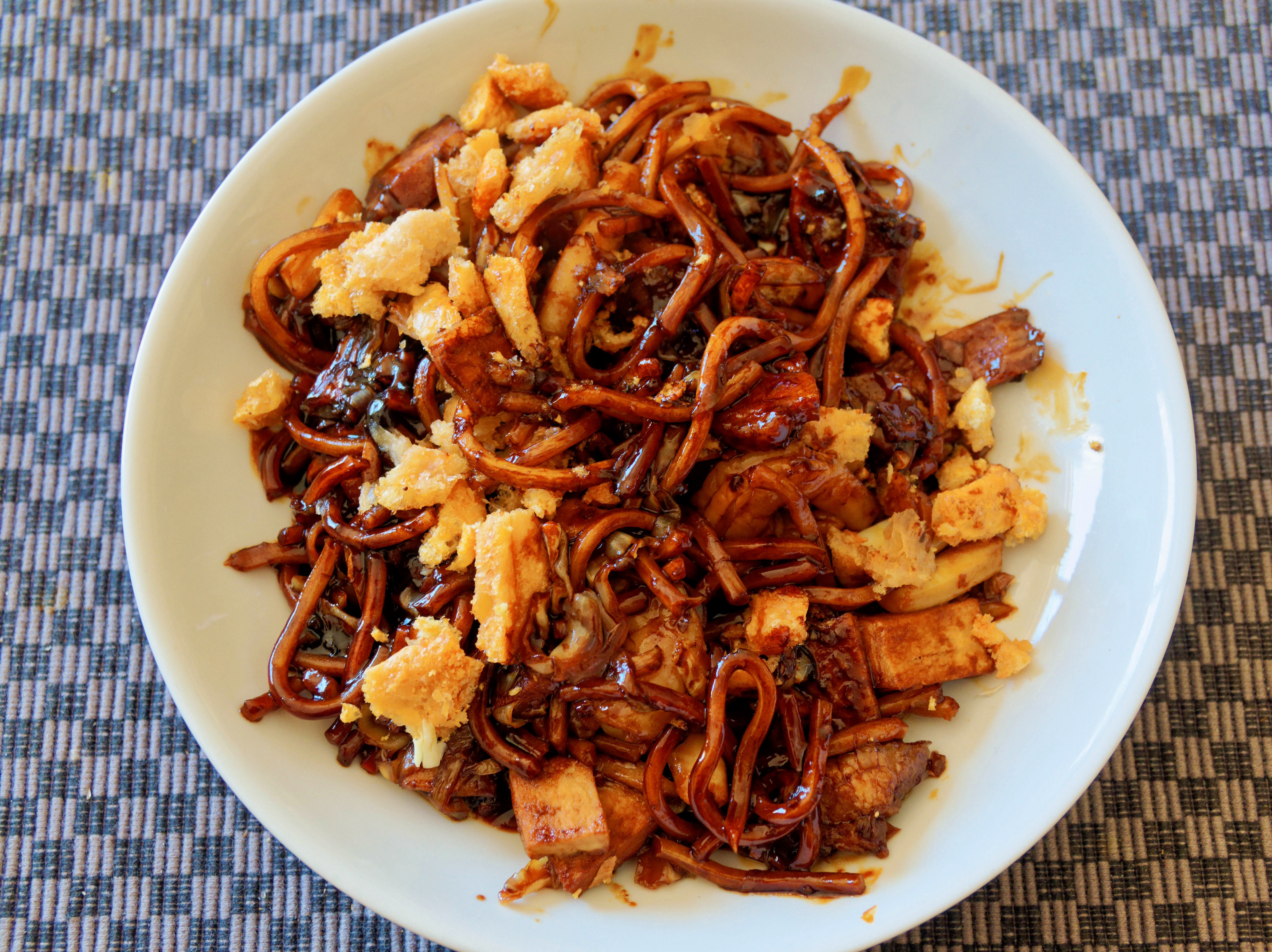 https://lemis.nyc3.digitaloceanspaces.com/grog/Photos/20250821/big/Experimental-KL-Hokkien-mee-1.jpeg