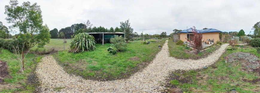 https://lemis.nyc3.digitaloceanspaces.com/grog/Photos/20250830/small/garden-nw.jpeg