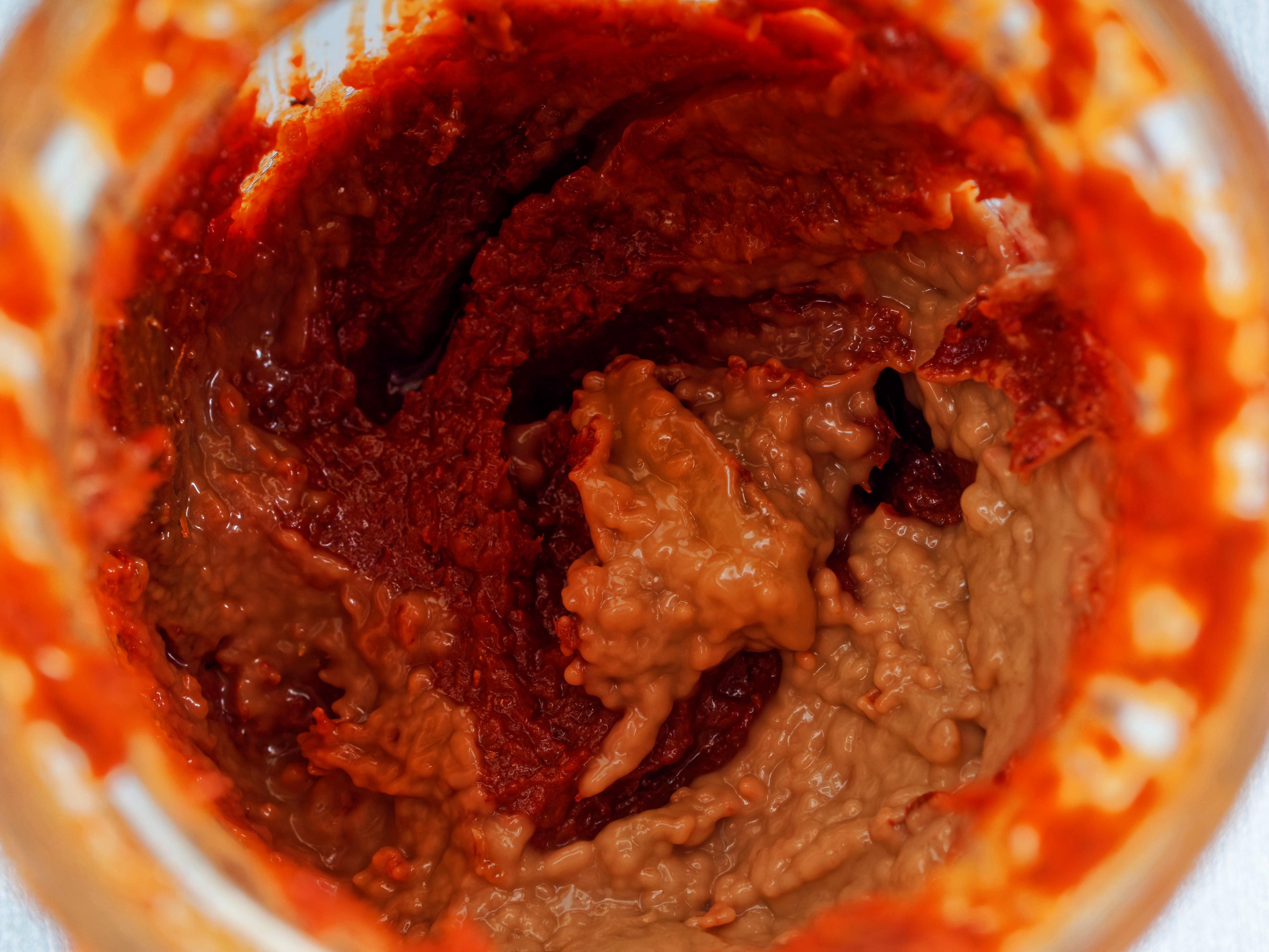 https://lemis.nyc3.digitaloceanspaces.com/grog/Photos/20251013/big/Mouldy-sambal-1.jpeg