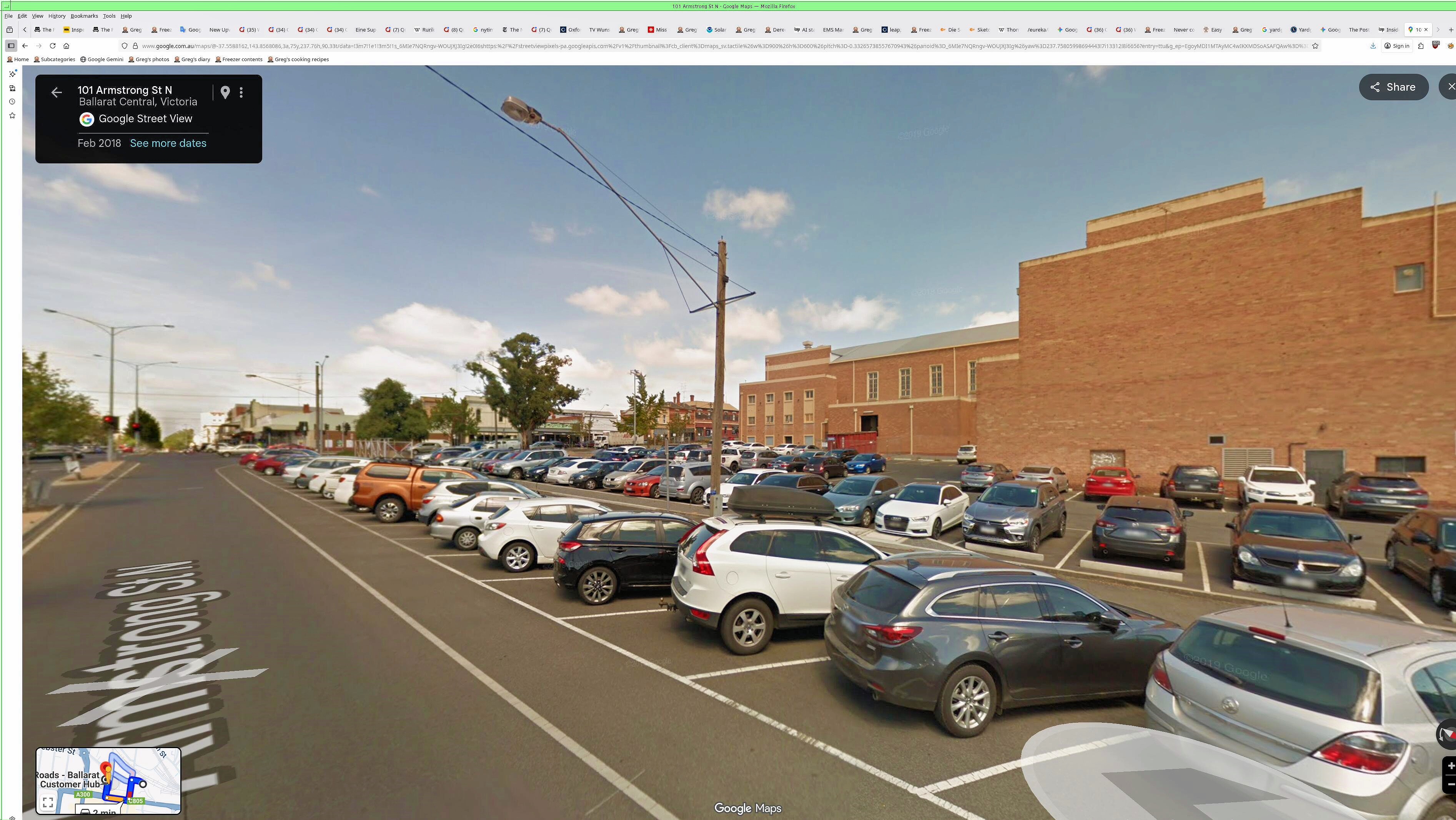 Photo Hub-parking-2.jpeg.  Click to redisplay small version of image. https://lemis.nyc3.digitaloceanspaces.com/grog/Photos/20251022/big/Hub-parking-2.jpeg