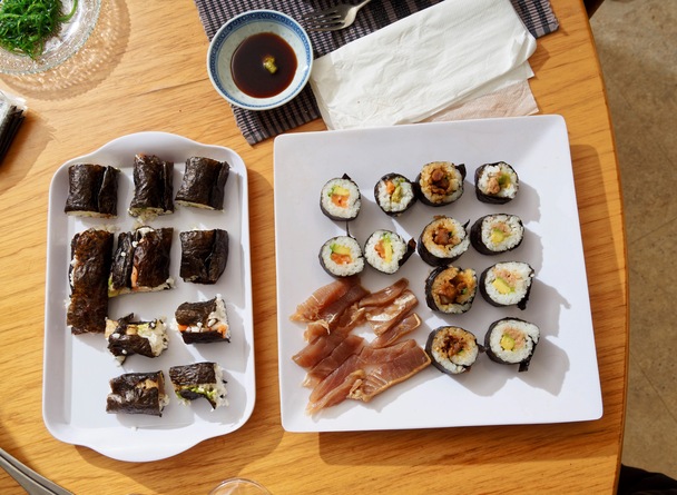 https://lemis.nyc3.digitaloceanspaces.com/grog/Photos/20260218/small/Sushi-17.jpeg