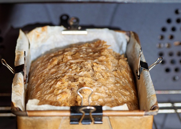 https://lemis.nyc3.digitaloceanspaces.com/grog/Photos/20260220/small/Stuck-sourdough-5.jpeg