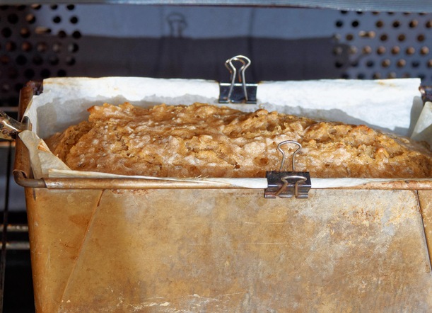 https://lemis.nyc3.digitaloceanspaces.com/grog/Photos/20260220/small/Stuck-sourdough-6.jpeg