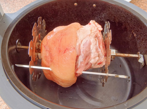 https://lemis.nyc3.digitaloceanspaces.com/grog/Photos/20260328/small/Schweinshaxe-7.jpeg