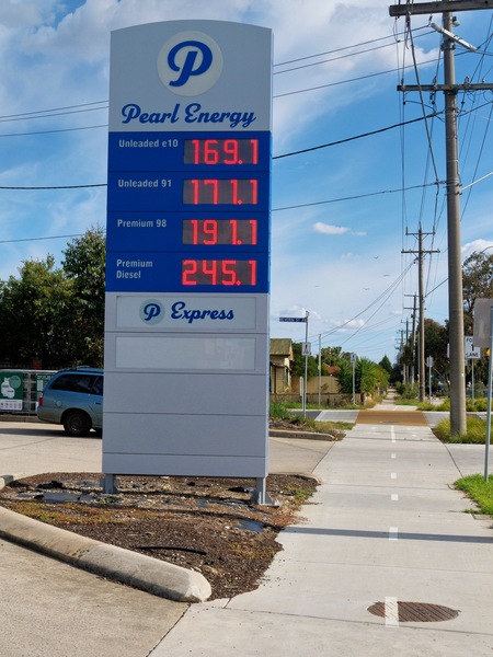 https://lemis.nyc3.digitaloceanspaces.com/grog/Photos/20260429/small/Petrol-prices-1.jpeg