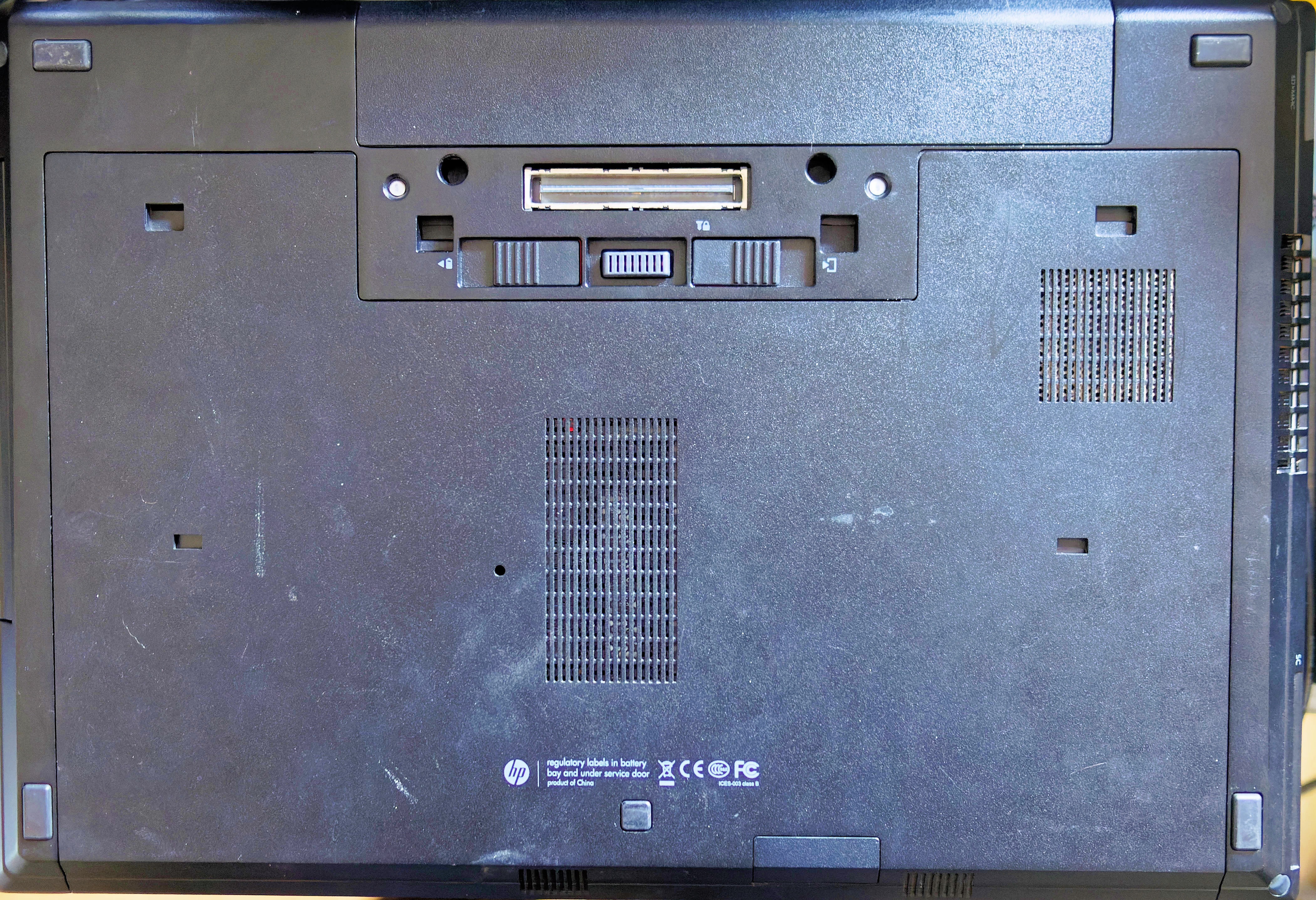 https://lemis.nyc3.digitaloceanspaces.com/grog/Photos/20260505/big/EliteBook-bottom-1.jpeg