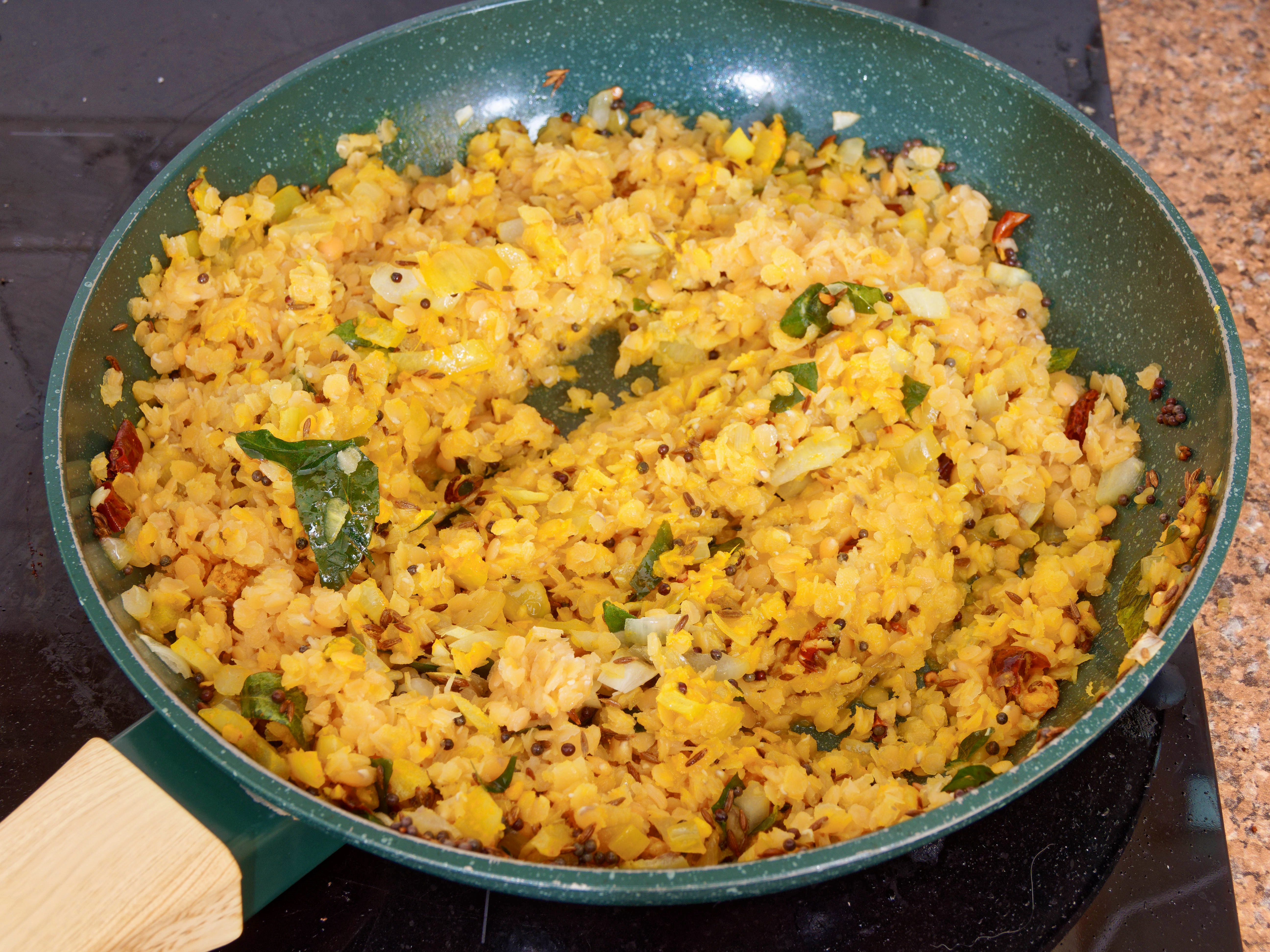 https://lemis.nyc3.digitaloceanspaces.com/grog/Photos/20260511/big/Masur-dal-poha-7.jpeg