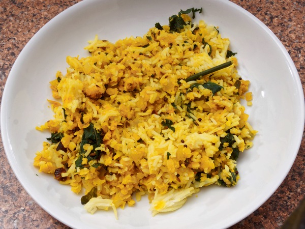 https://lemis.nyc3.digitaloceanspaces.com/grog/Photos/20260511/small/Masur-dal-poha-13.jpeg