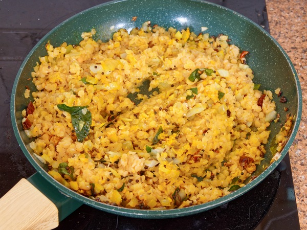 https://lemis.nyc3.digitaloceanspaces.com/grog/Photos/20260511/small/Masur-dal-poha-7.jpeg