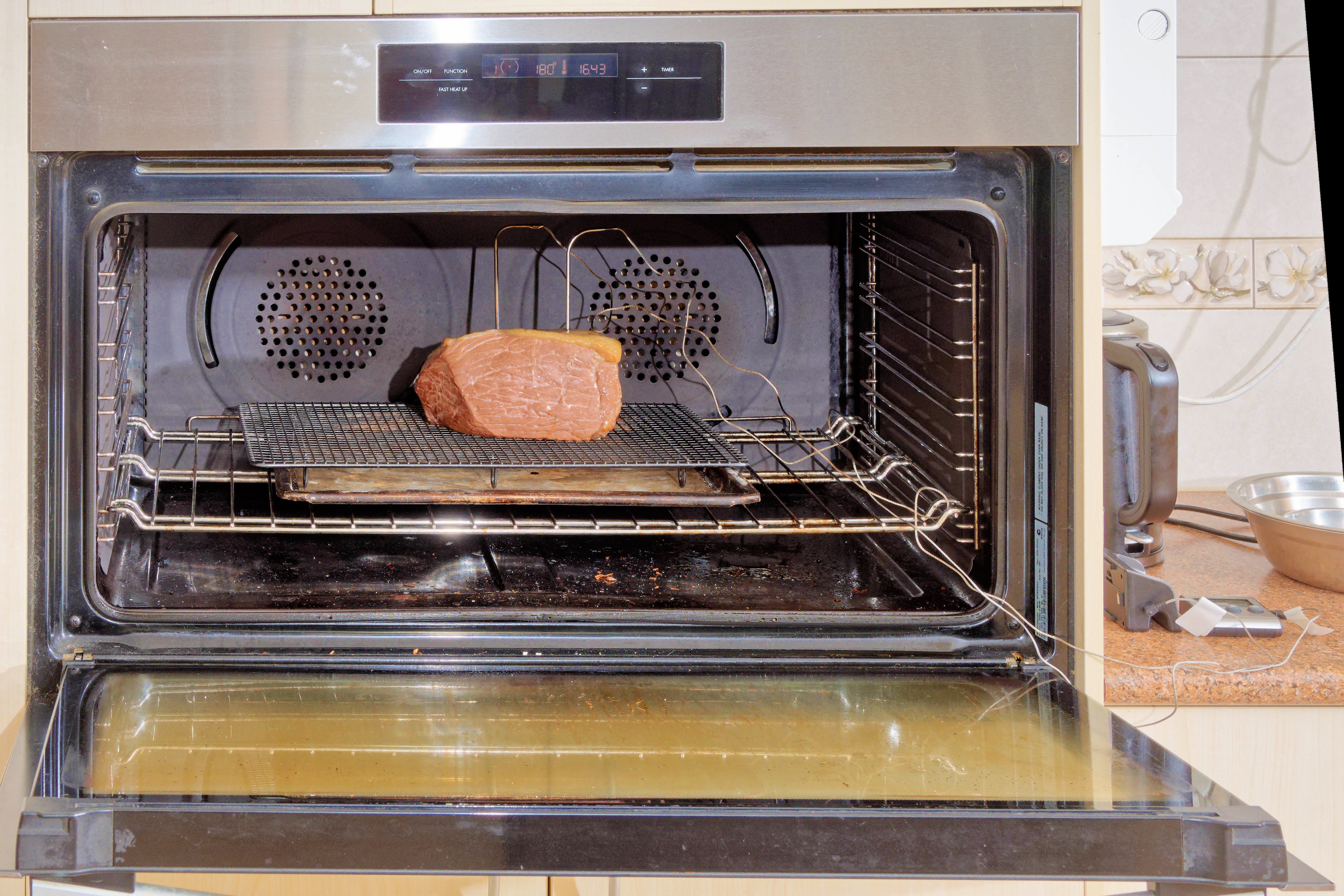 https://lemis.nyc3.digitaloceanspaces.com/grog/Photos/20260516/big/Roast-beef-1.jpeg
