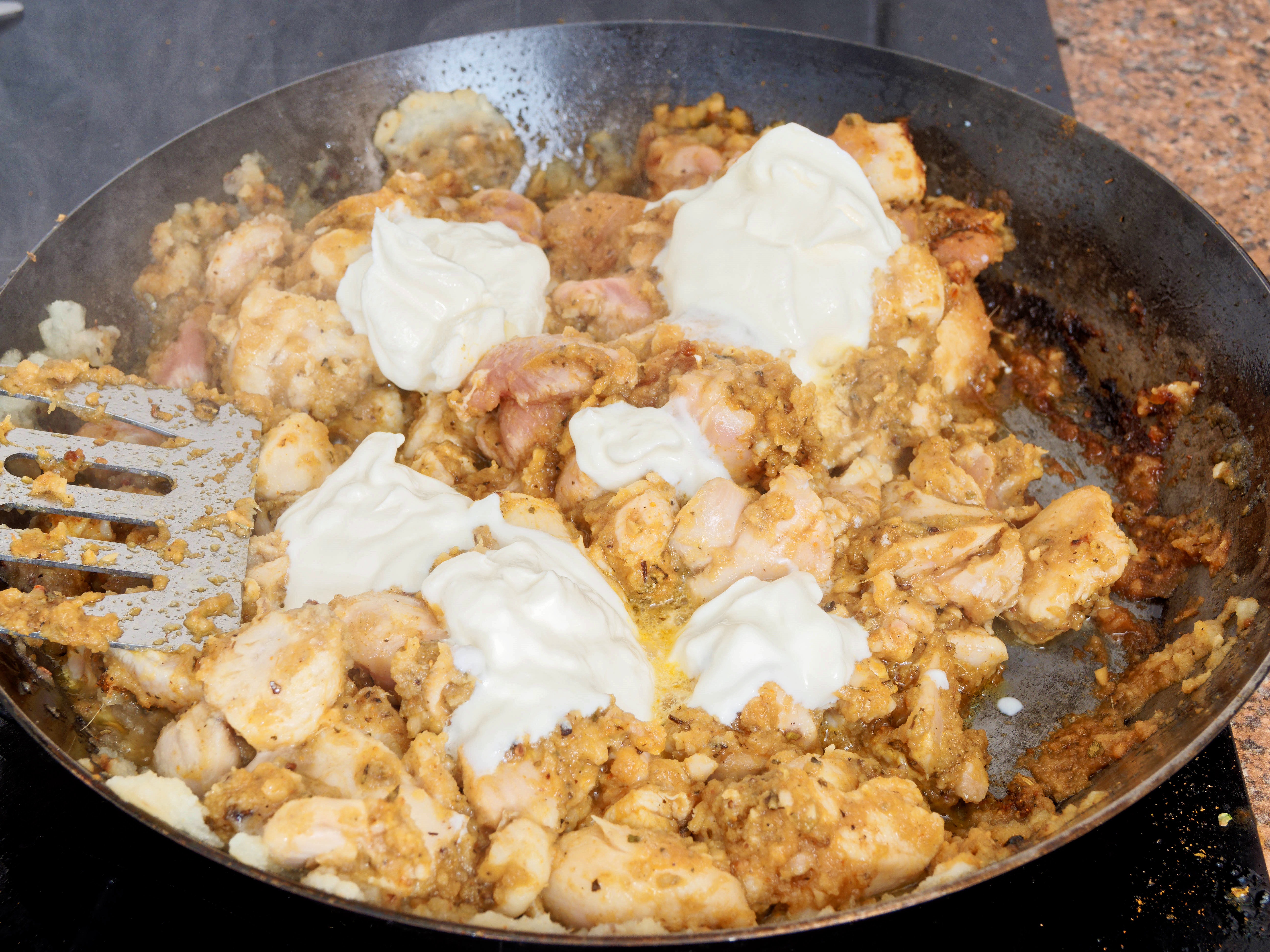 https://lemis.nyc3.digitaloceanspaces.com/grog/Photos/20260520/big/South-African-biriyani-9.jpeg