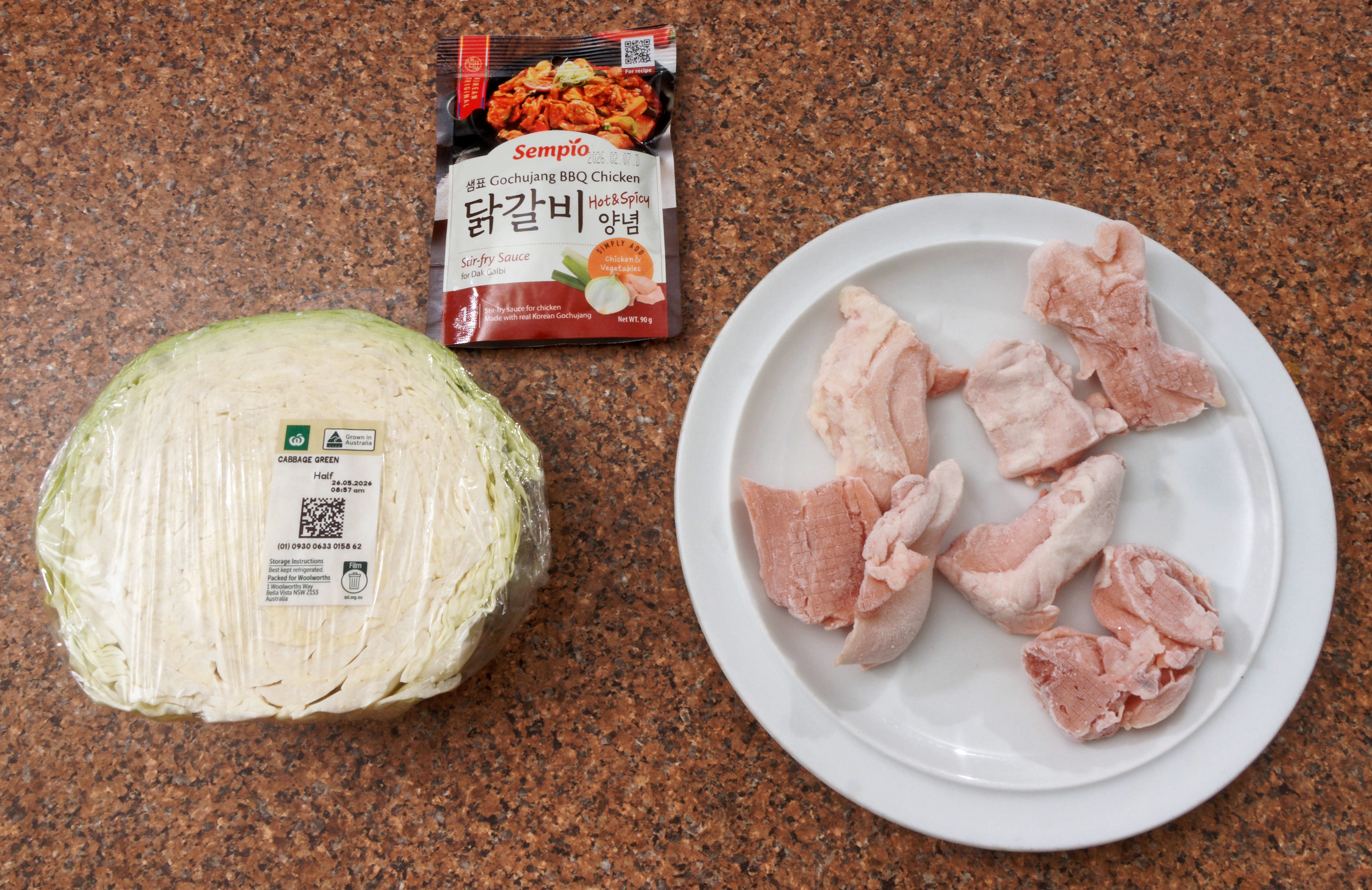 https://lemis.nyc3.digitaloceanspaces.com/grog/Photos/20260528/big/Sempio-Dak-Galbi-2.jpeg