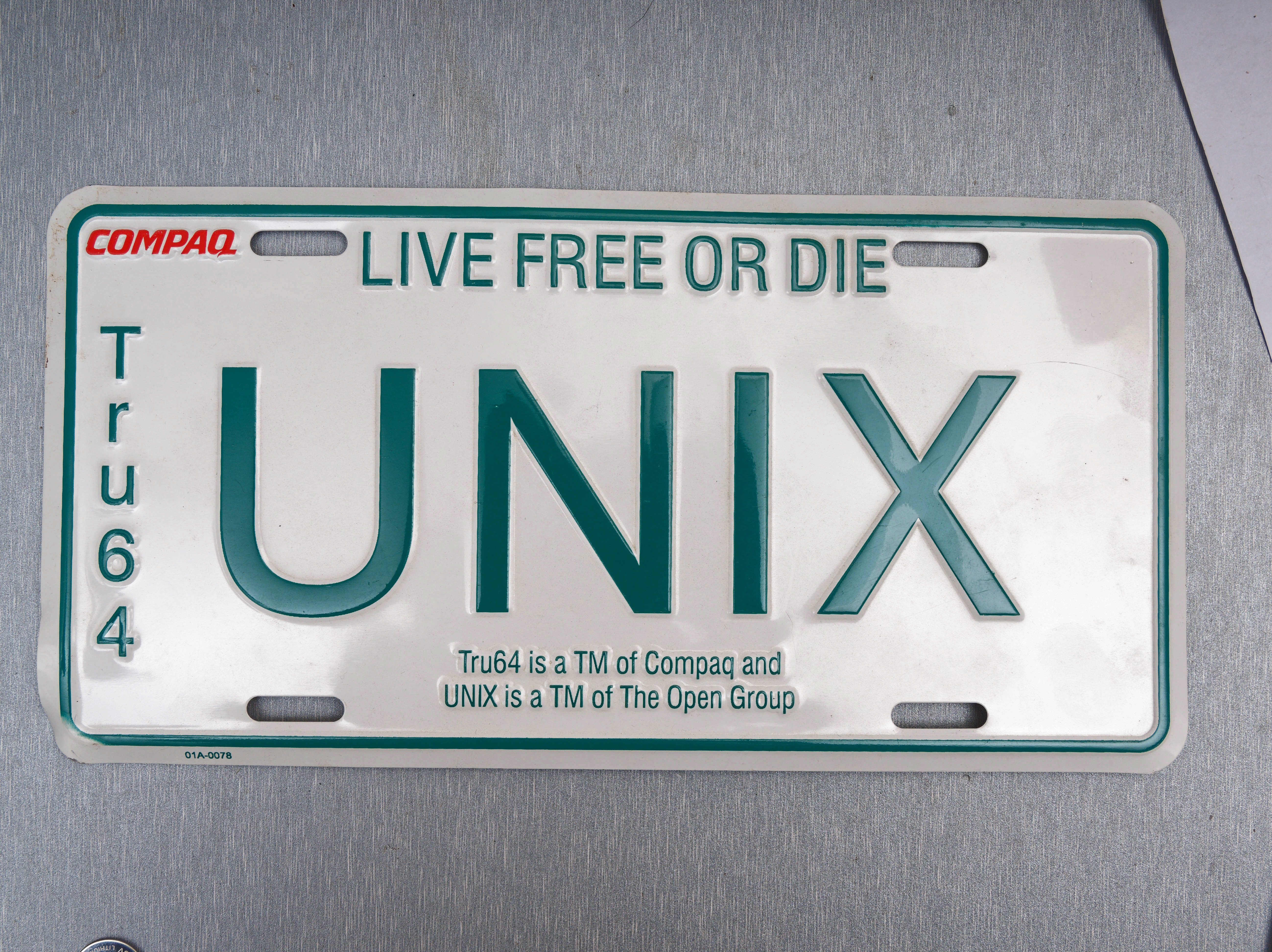 https://lemis.nyc3.digitaloceanspaces.com/grog/Photos/20260612/big/UNIX-Live-free-or-die-1.jpeg