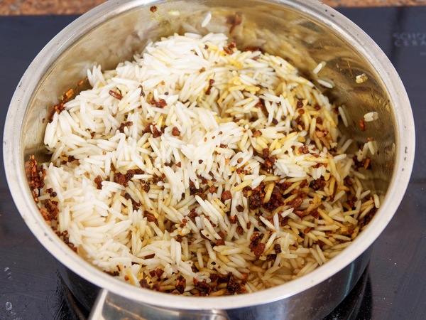https://lemis.nyc3.digitaloceanspaces.com/grog/Photos/20260621/small/South-African-biriyani-2.jpeg