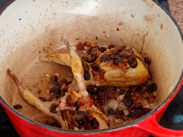 https://lemis.nyc3.digitaloceanspaces.com/grog/Photos/20260705/small/Cailles-aux-raisins-secs-3.jpeg
