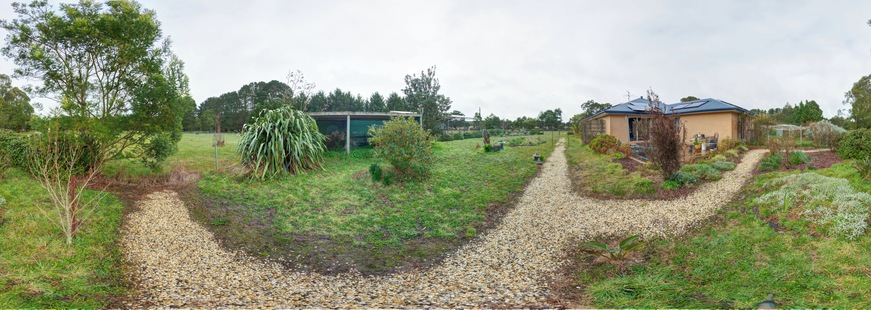 https://lemis.nyc3.digitaloceanspaces.com/grog/Photos/20260725/small/garden-nw.jpeg