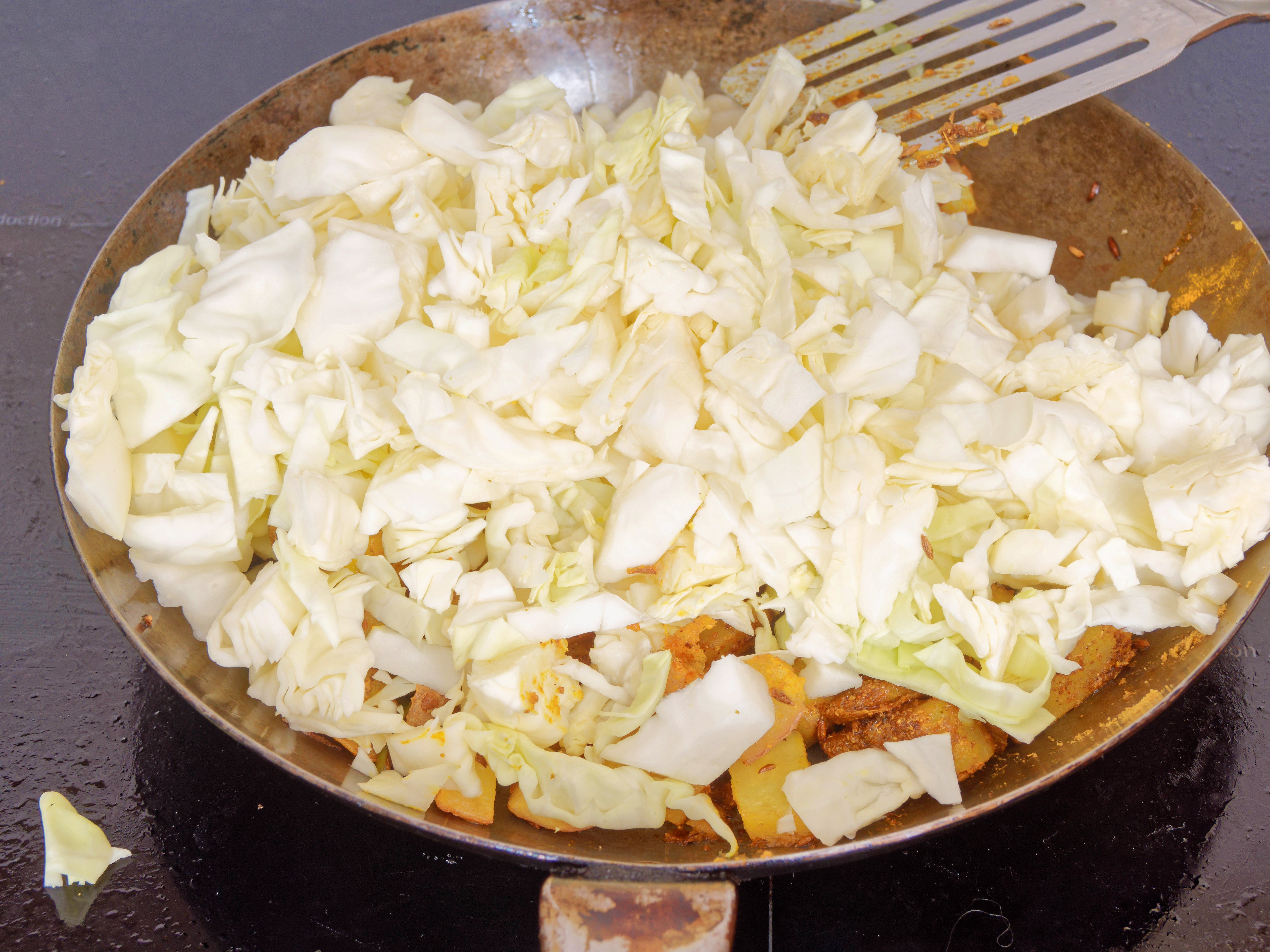 https://lemis.nyc3.digitaloceanspaces.com/grog/Photos/20260811/big/Indian-cabbage-5.jpeg
