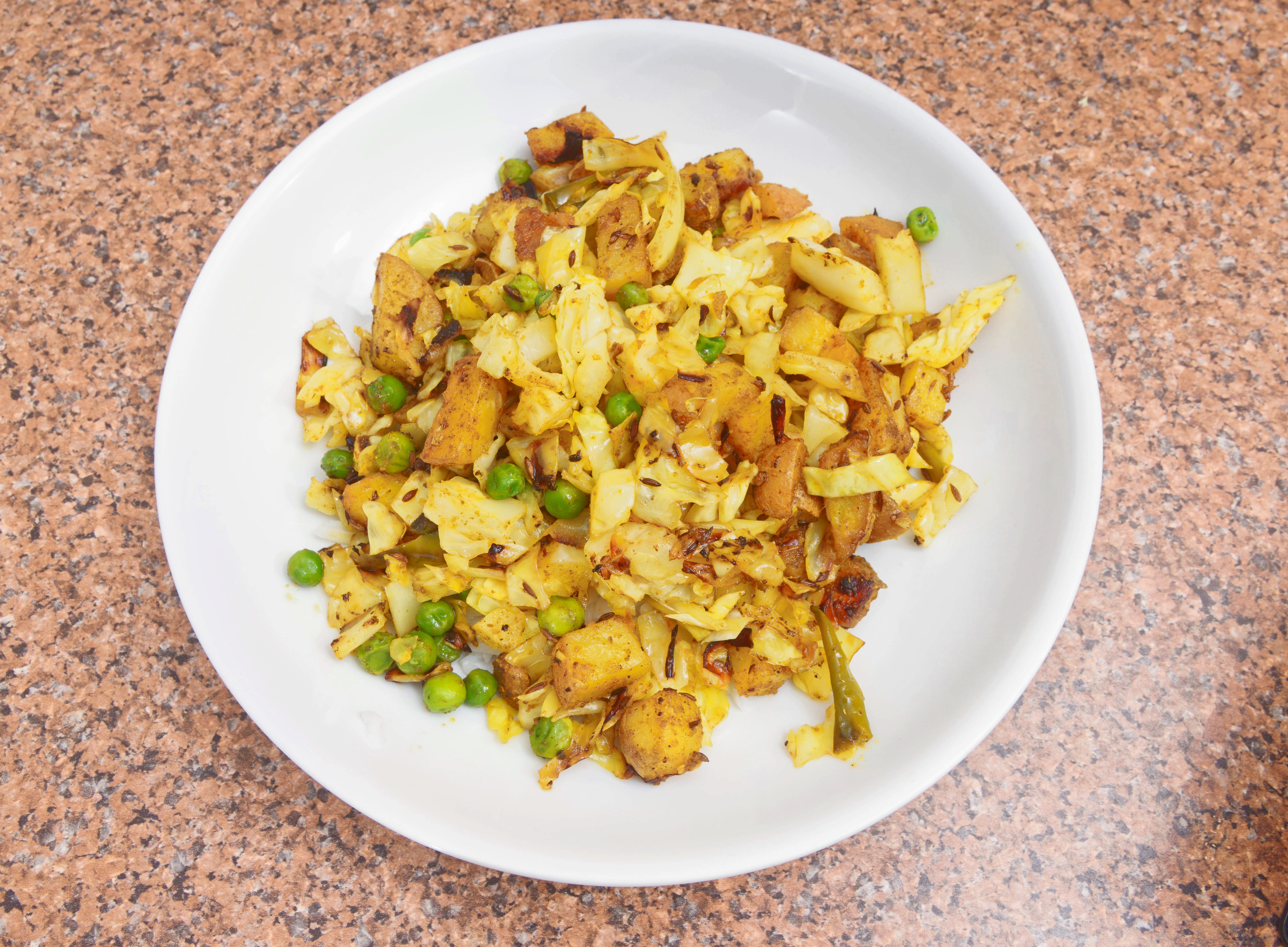 https://lemis.nyc3.digitaloceanspaces.com/grog/Photos/20260811/big/Indian-cabbage-7.jpeg