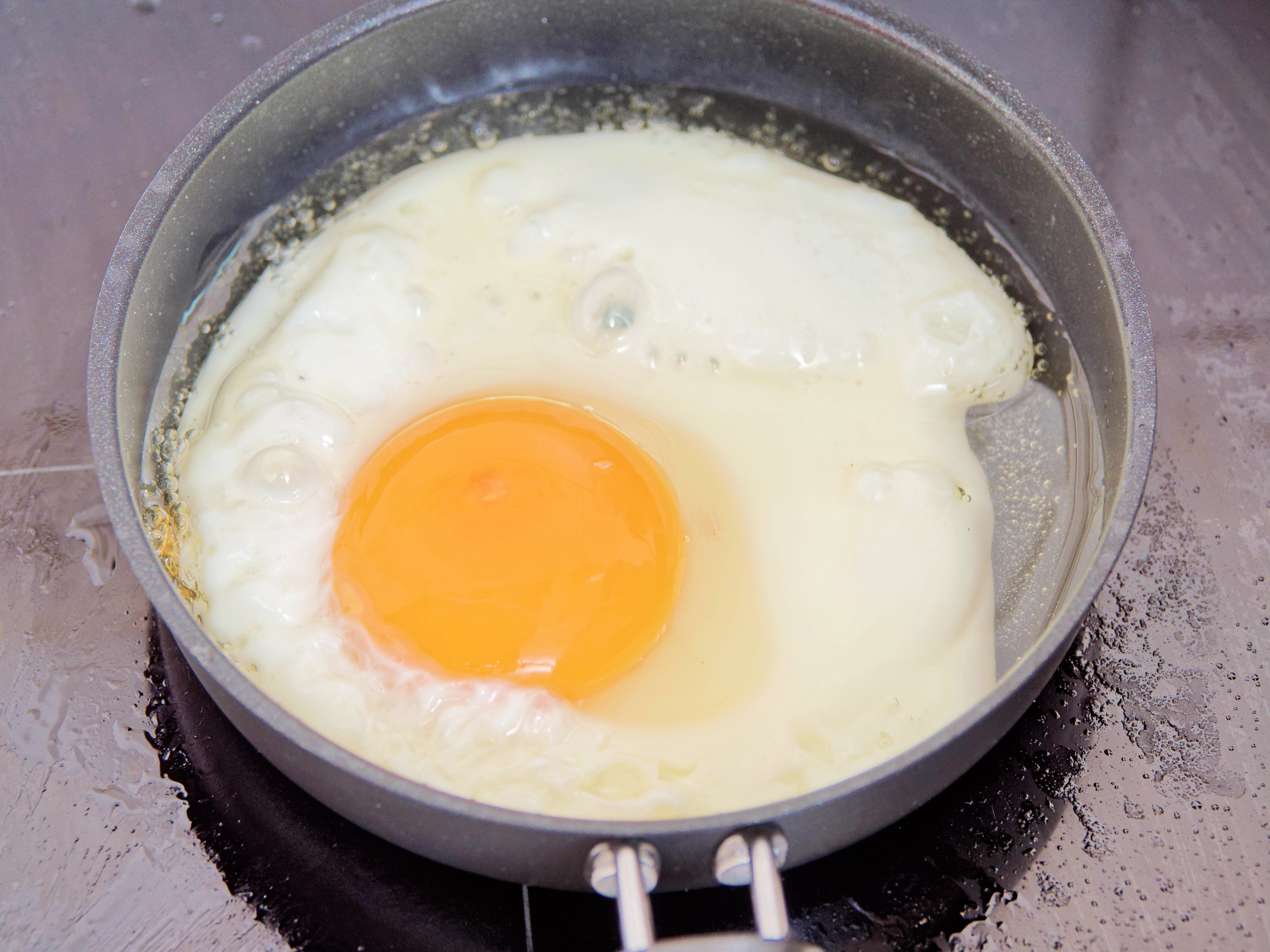 https://lemis.nyc3.digitaloceanspaces.com/grog/Photos/20260903/big/Egg-1.jpeg